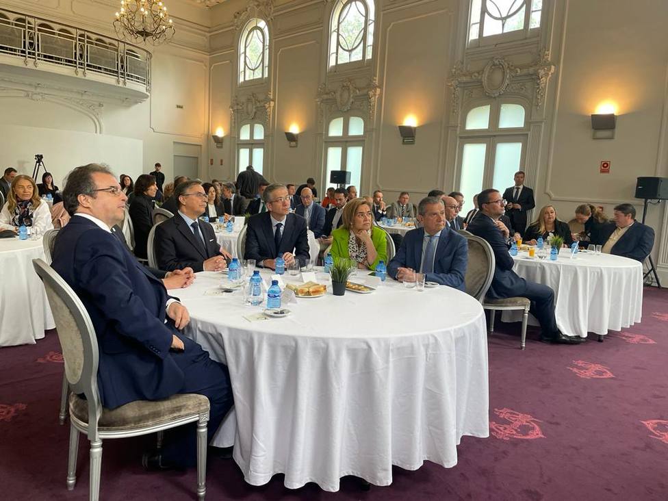 Desayuno Informativo del Gobernador del Banco de España